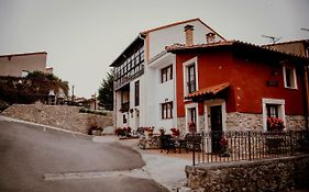 El Requexu, Apartamentos en Poo De Llanes